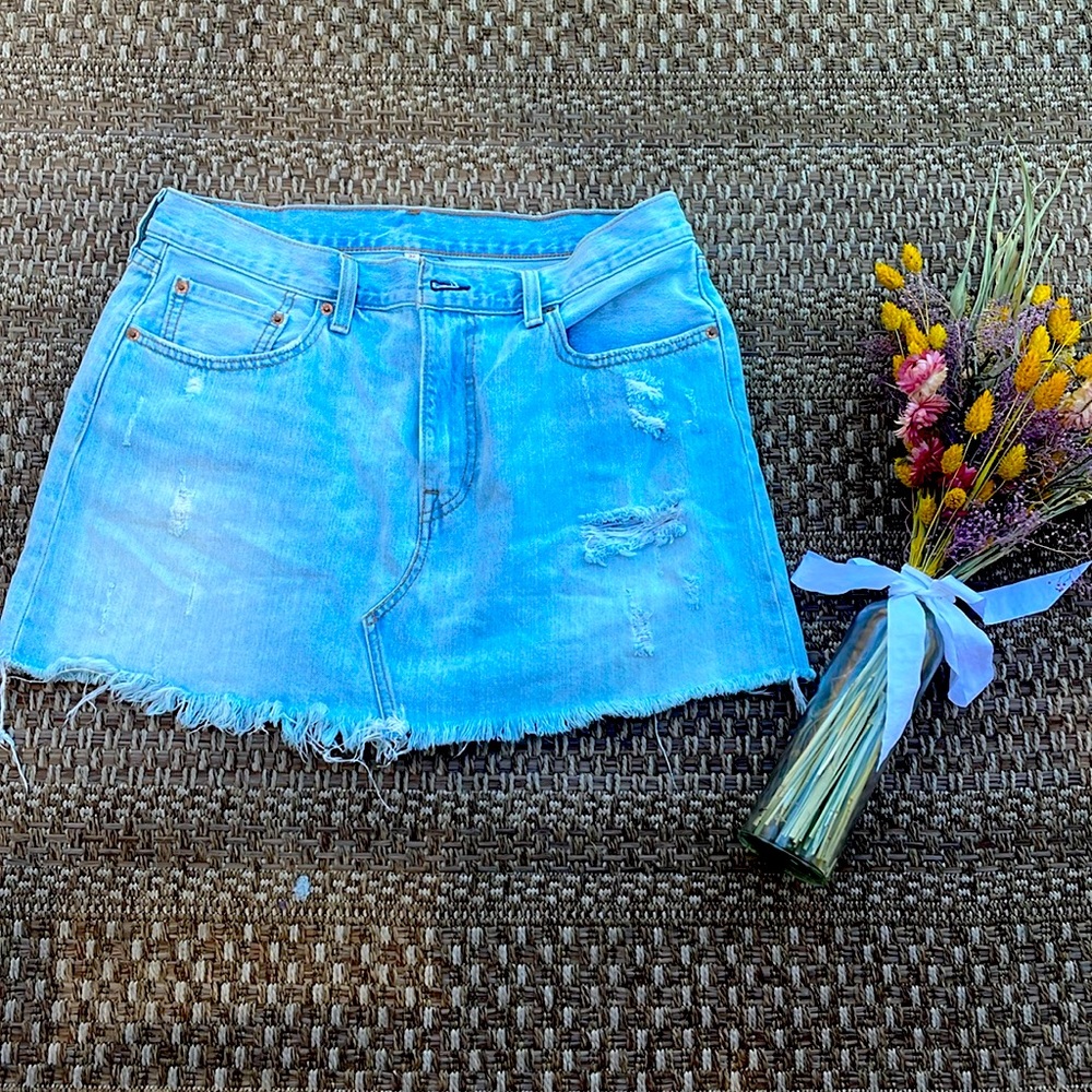 Levi denim skirt